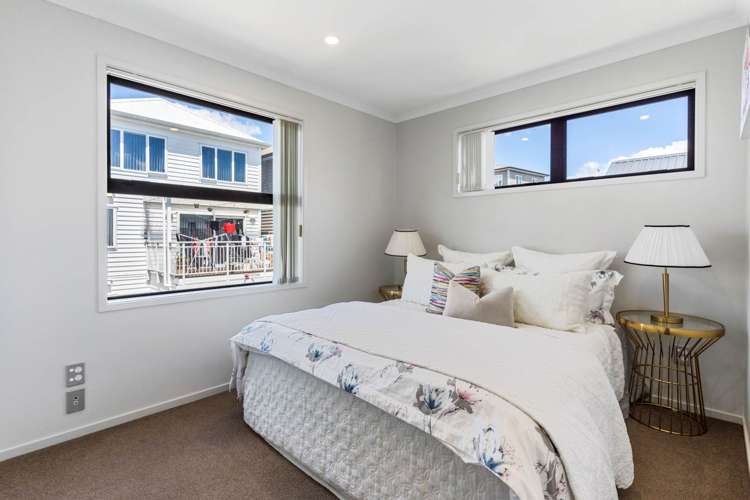 16 Hirimate Place Flat Bush_17