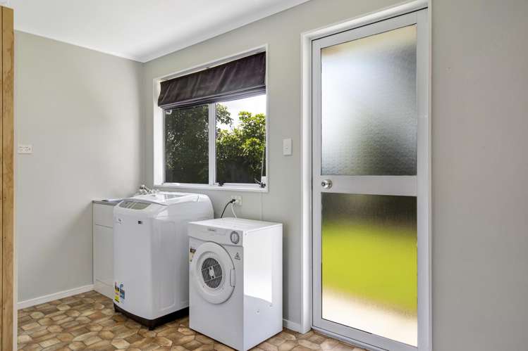 97 Gear Road Te Horo_24