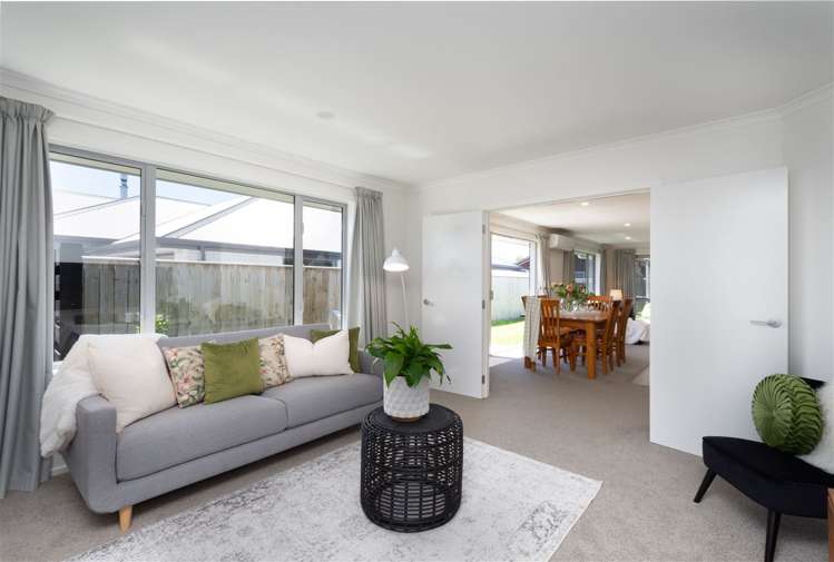 23 Corsair Crescent Burleigh_6