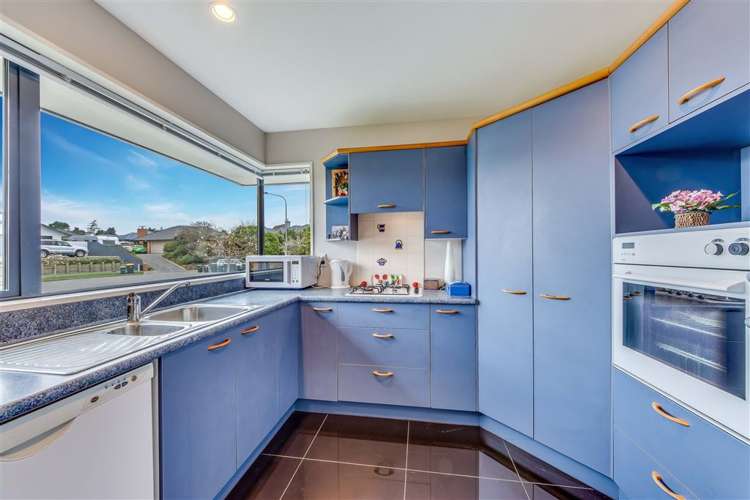 28 John Morel Place Parklands_14