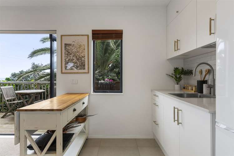 333 Motutara Road Muriwai_24