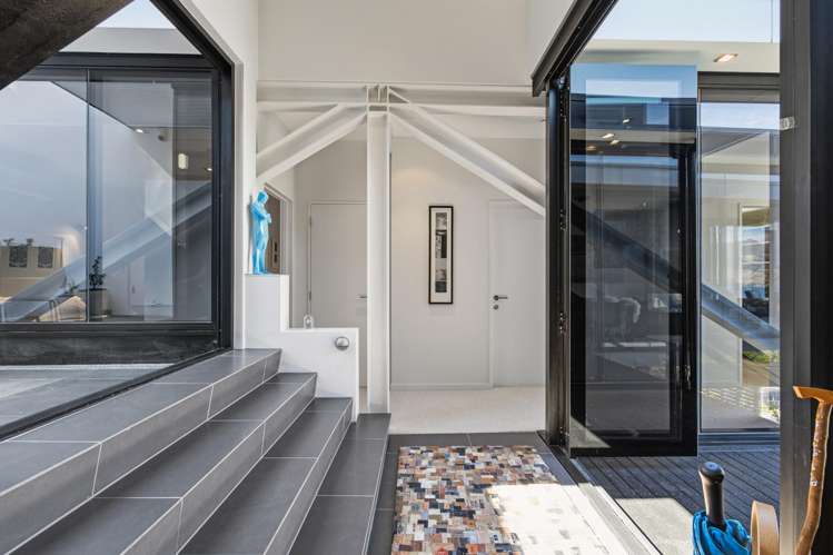 8A Olivers Place Queenstown_11