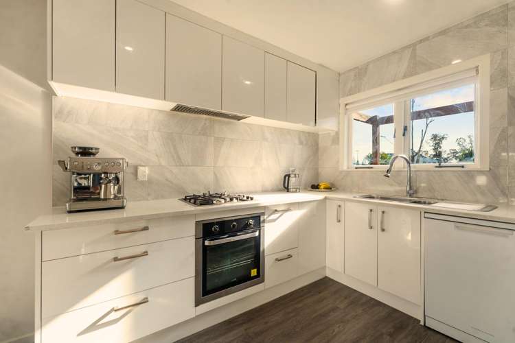 8 Becroft Drive Forrest Hill_5