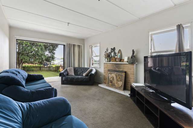 38 Holland Street Pukekohe_2