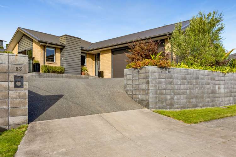 23 Redwood Crescent Hurdon_18