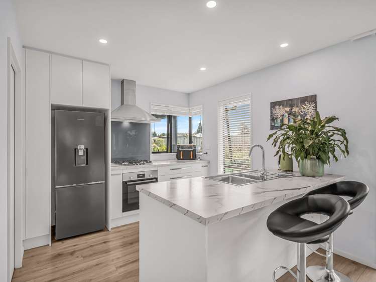 1 Mary Place Darfield_15