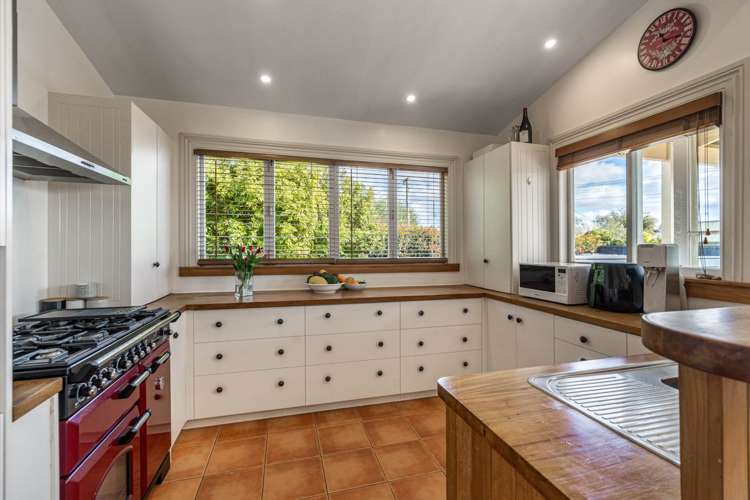 13 Mozeley Avenue Devonport_18