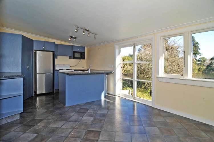 11 Owen Street Green Island_5