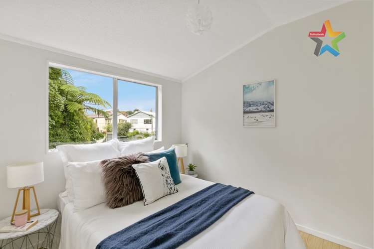 2a Percy Dyett Drive Karori_5