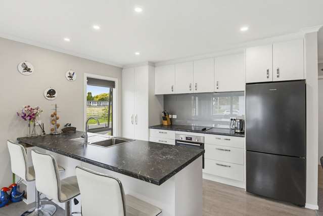 12 Enereta Road Otaki_2