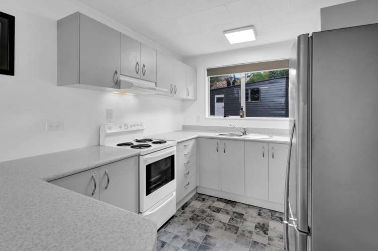 1138 South Road Oakura_6