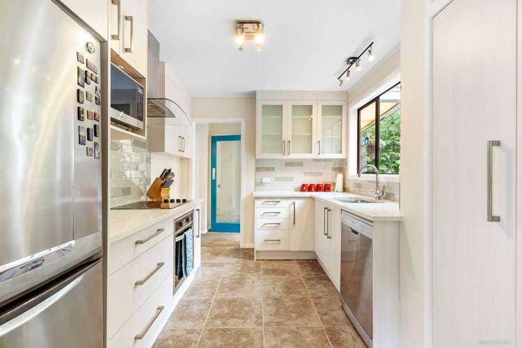 49 Western Road Laingholm_3