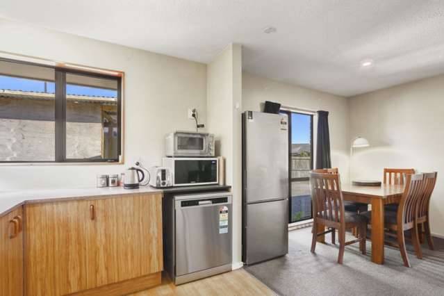 12 Oldham Place Darfield_4