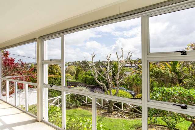 2/23 Heathcote Road Castor Bay_4