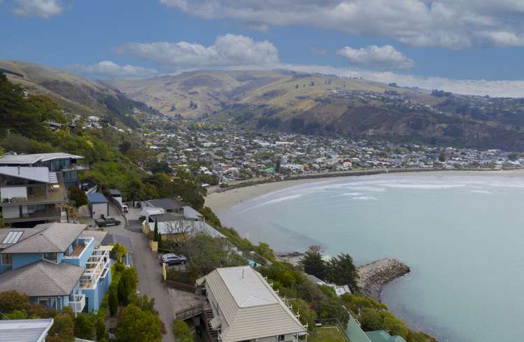 30 Whitewash Head Road Scarborough_29