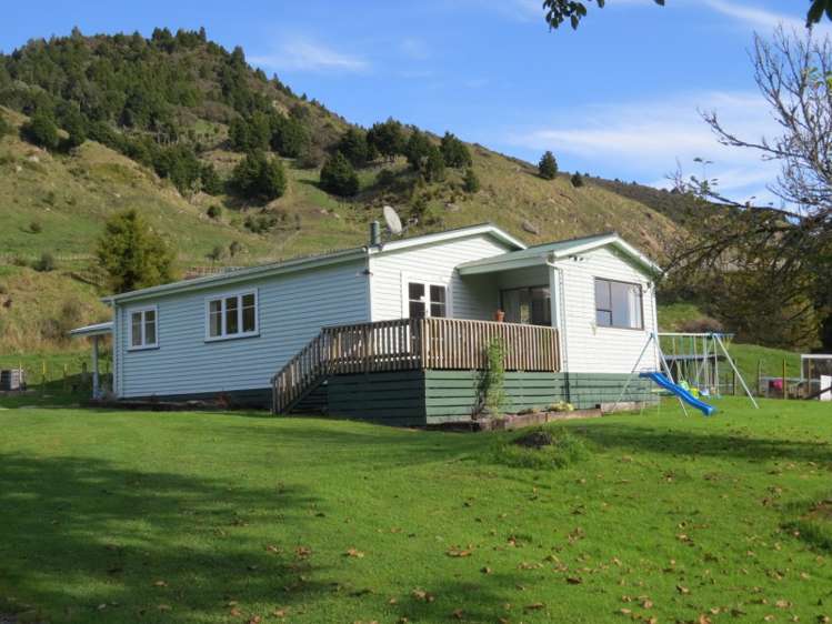 1862 Taringamotu Road Taringamotu_10