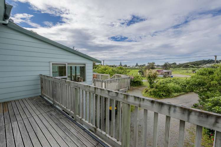 21 Atkinson Avenue Otaki Beach_5