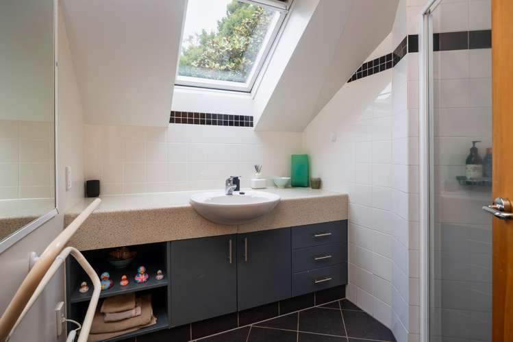 86 Kitenui Avenue Mount Albert_26