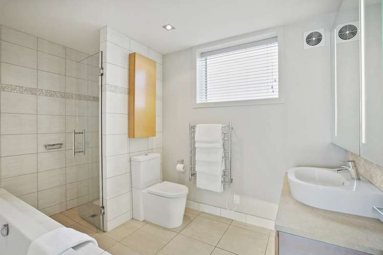 502/22 Liardet Street New Plymouth Central_13