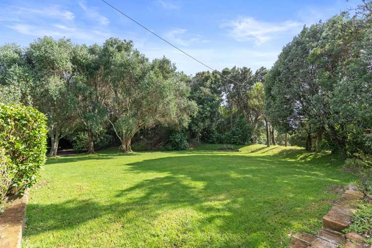 350 Oaia Road Muriwai_19