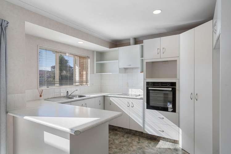 26 Luculia Drive_2