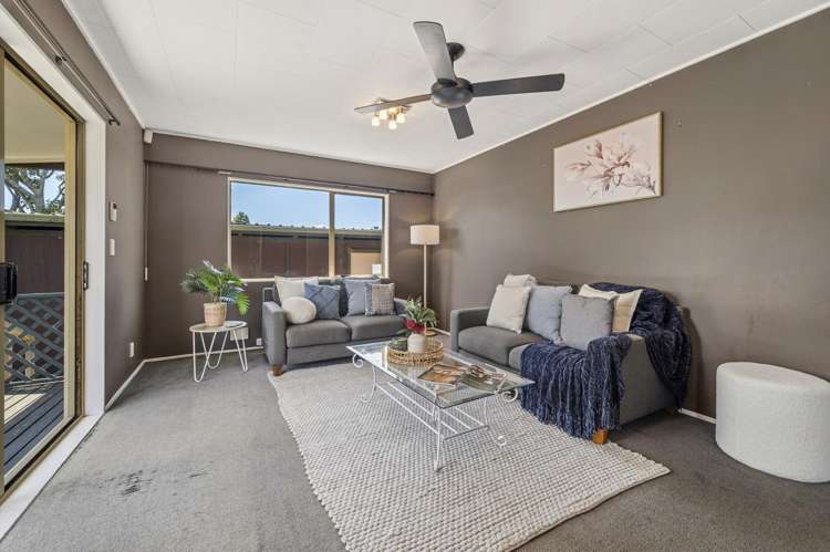 3A Nairn Road Mangakakahi_3