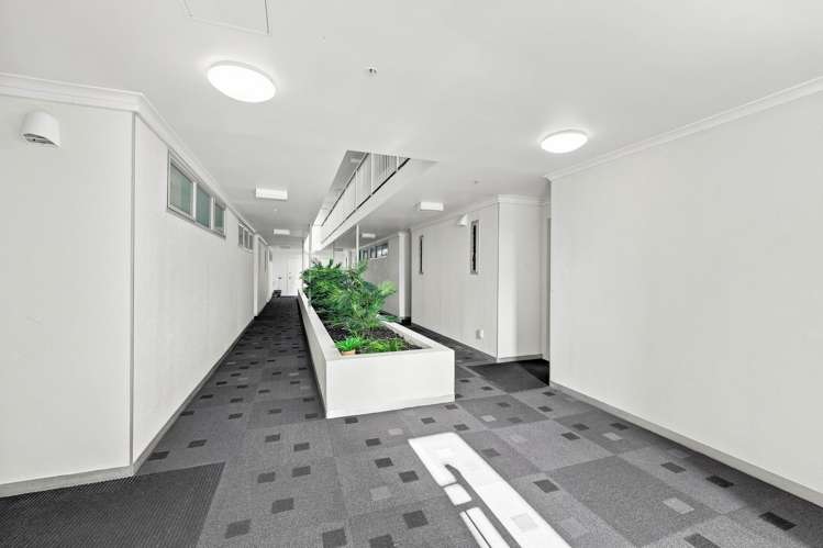 1/15D Minnie Street Eden Terrace_11