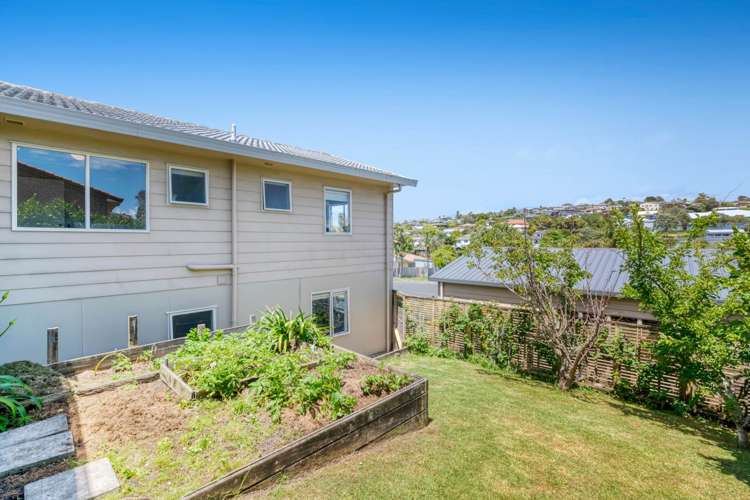 59 Donald Street Stanmore Bay_31