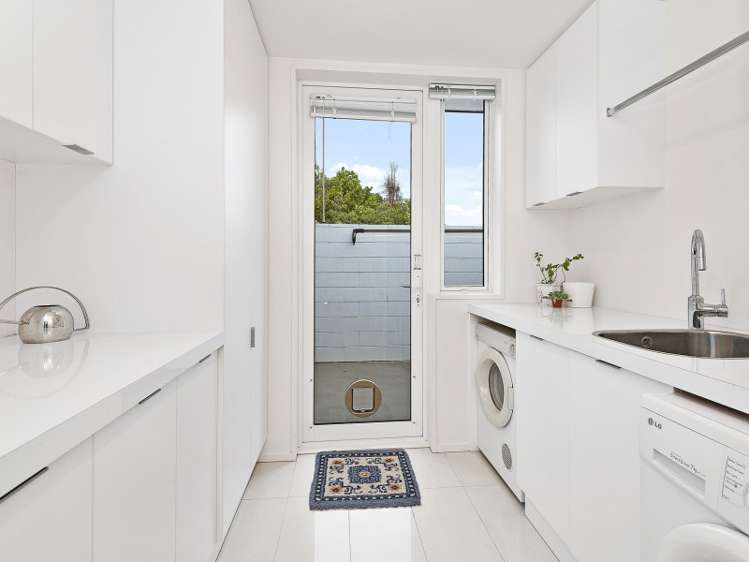 98 Glenstrae Road Redcliffs_18