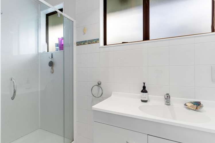 2/1 Recreation Drive Birkenhead_15