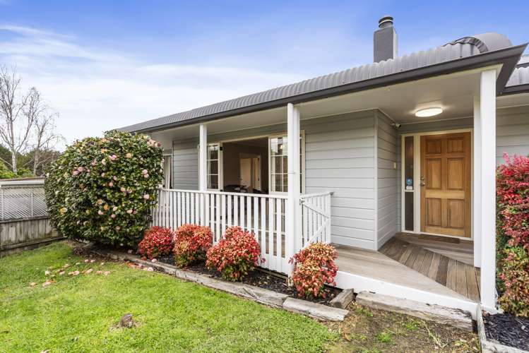 57 Gosford Drive Botany Downs_7