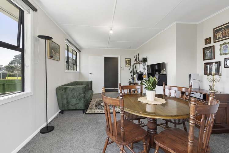 110 Main Road Titahi Bay_10