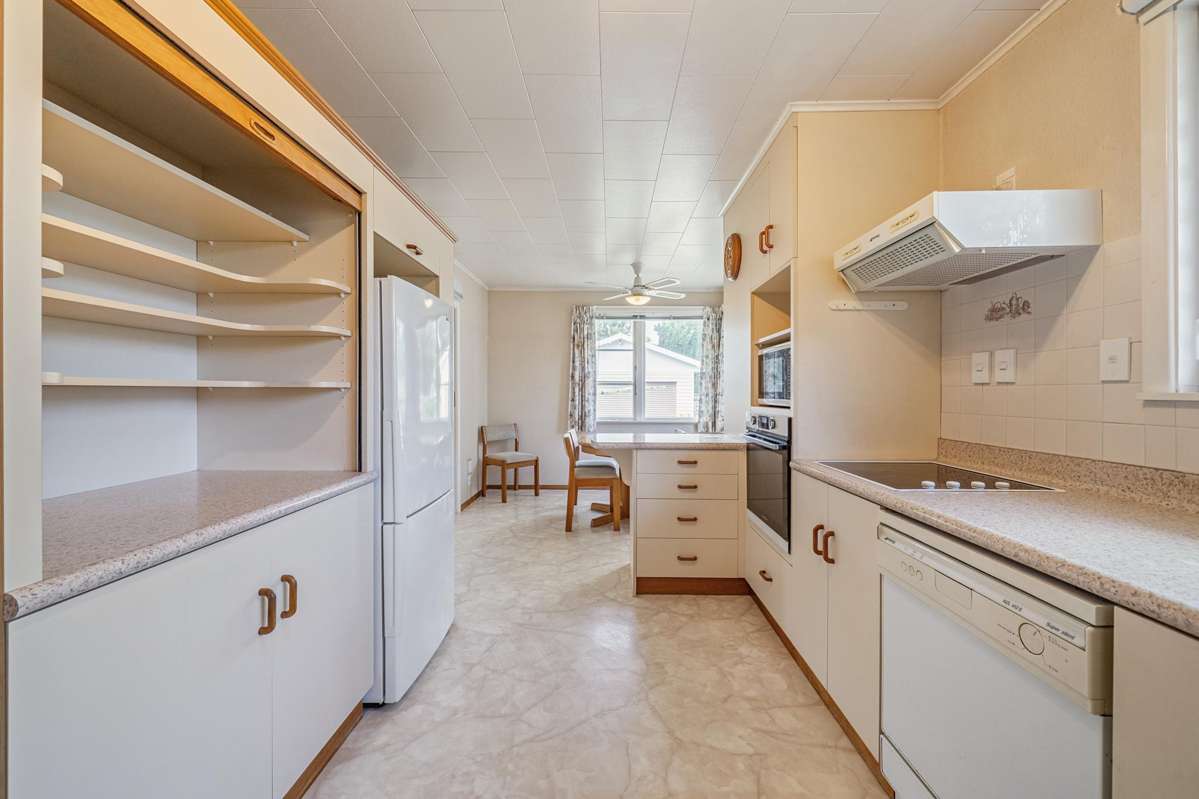 28 Golf Road_5