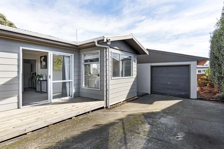 71 Clifton Drive Waitara_14
