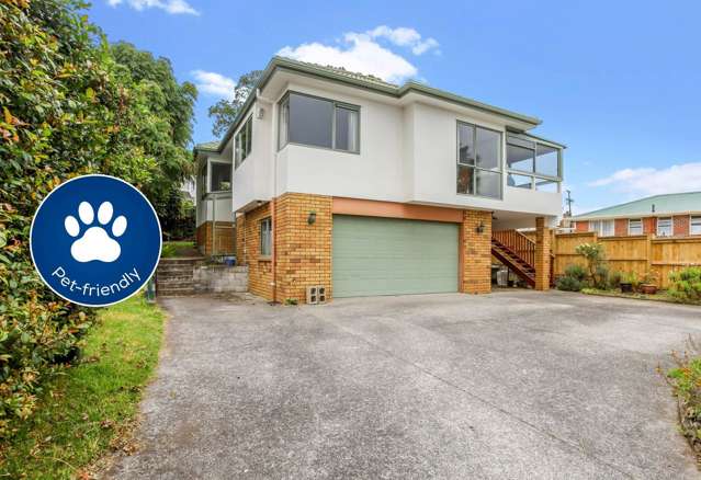 3 bedroom with estuary views!