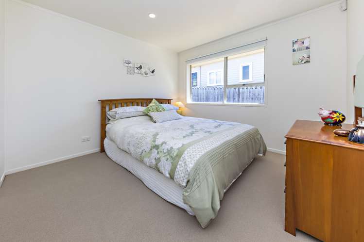 1/84 Namata Road One Tree Hill_12