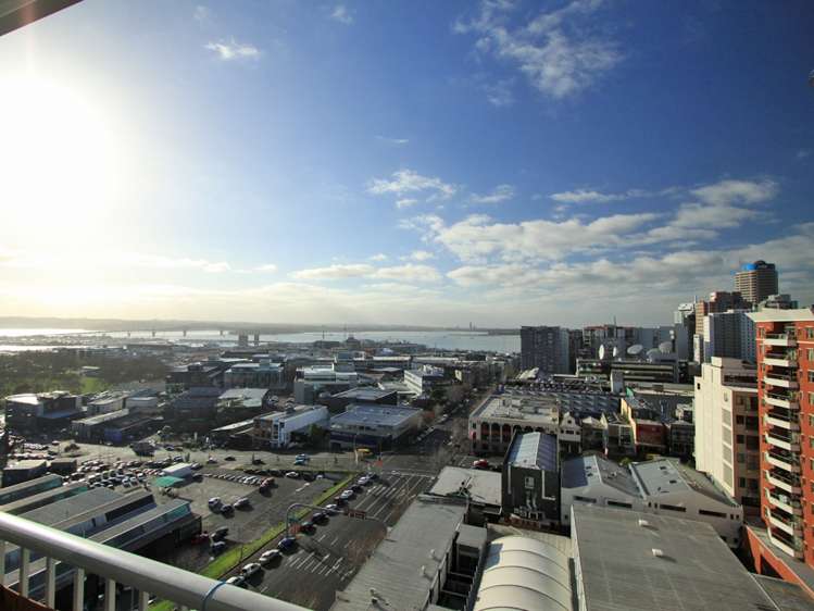 827/72 Nelson Street Auckland Central_5