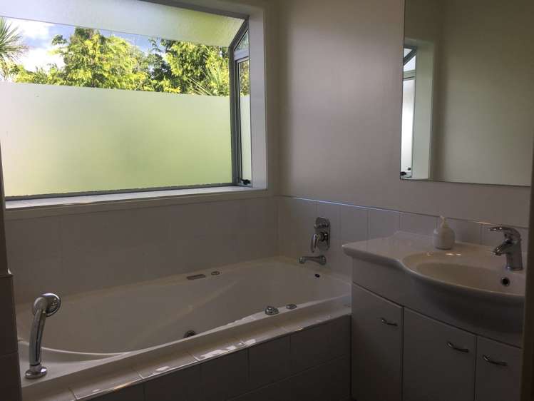 155 Eskdale Road Birkdale_8