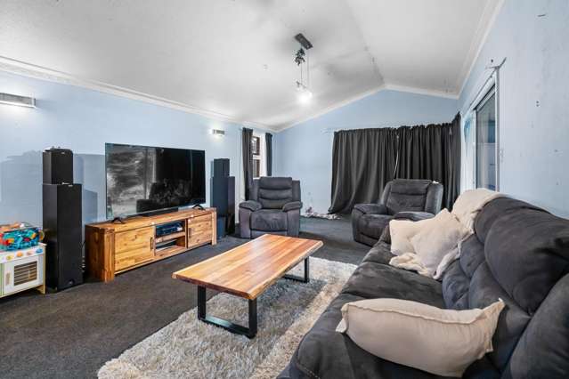 24 Staveley Street Avonhead_2