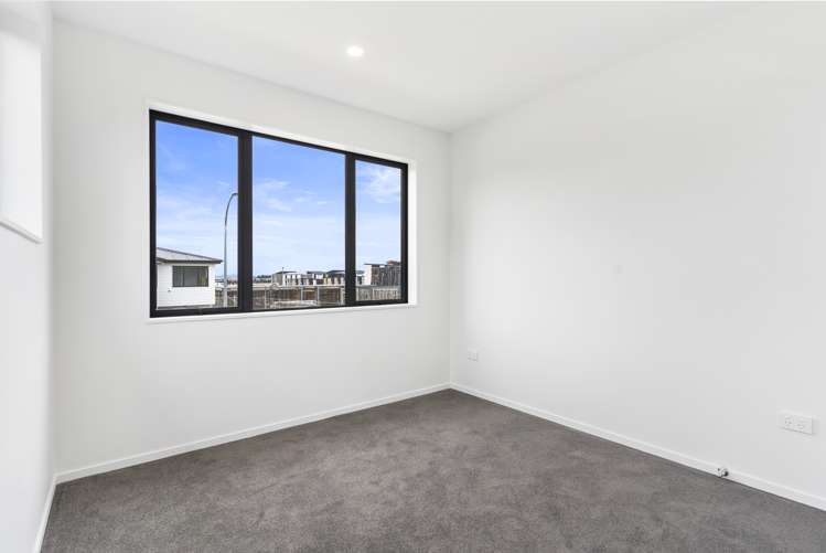 11 Serpent Road Flat Bush_9