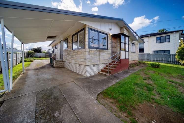 14 Ashley Avenue Mangere East_14