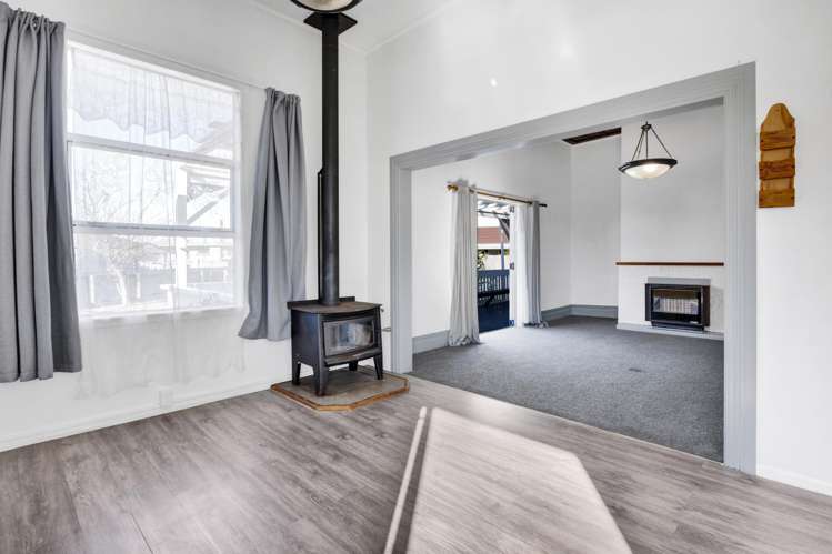 176 Glover Road Hawera_6