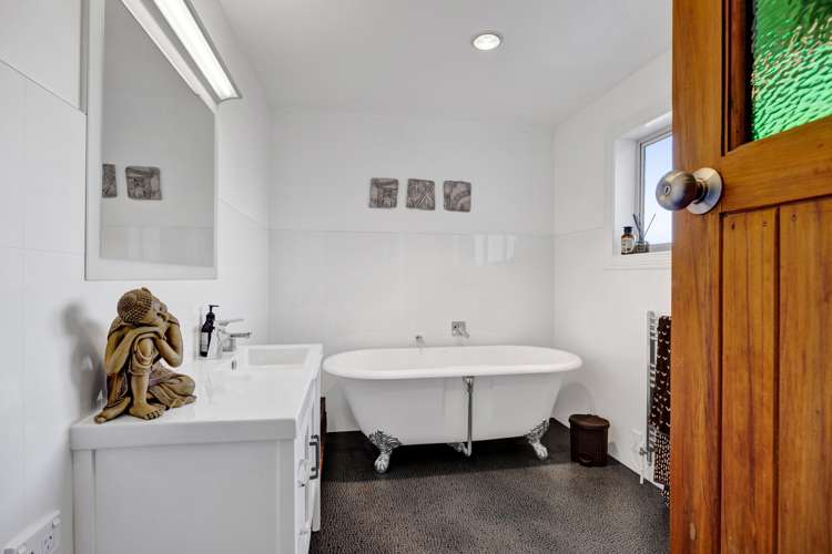 297 Warwick Road Stratford_22