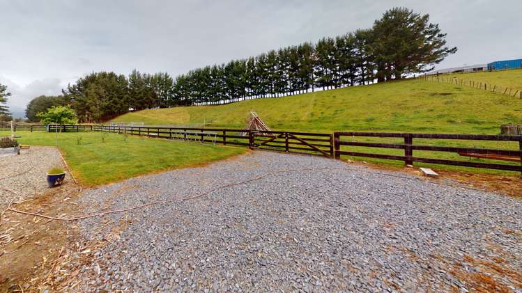 325 Hokio Sand Road Hokio Beach_18