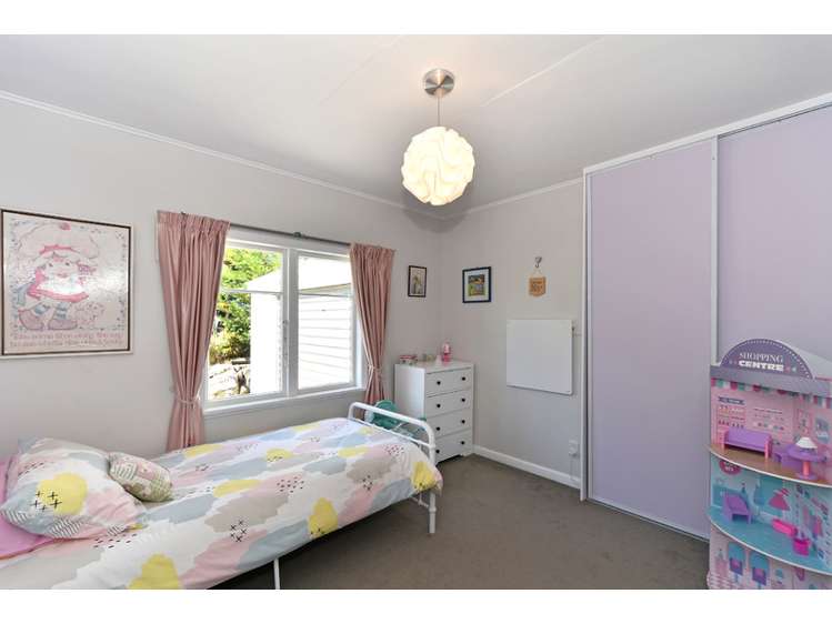 59 The Ridgeway Stoke_12