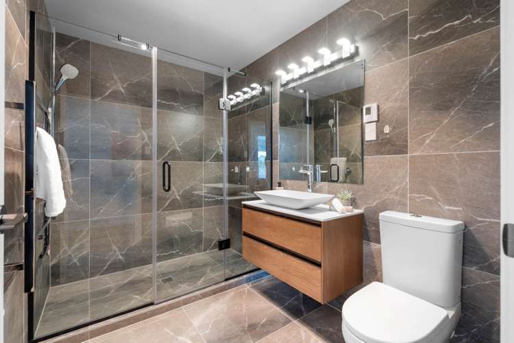 17 Chancellor Place Flat Bush_22