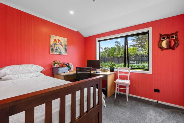 5 Cumming Street Okato_11