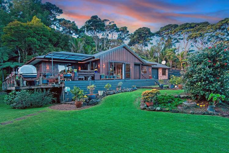 125 Stoney Creek Drive Waitakere_23
