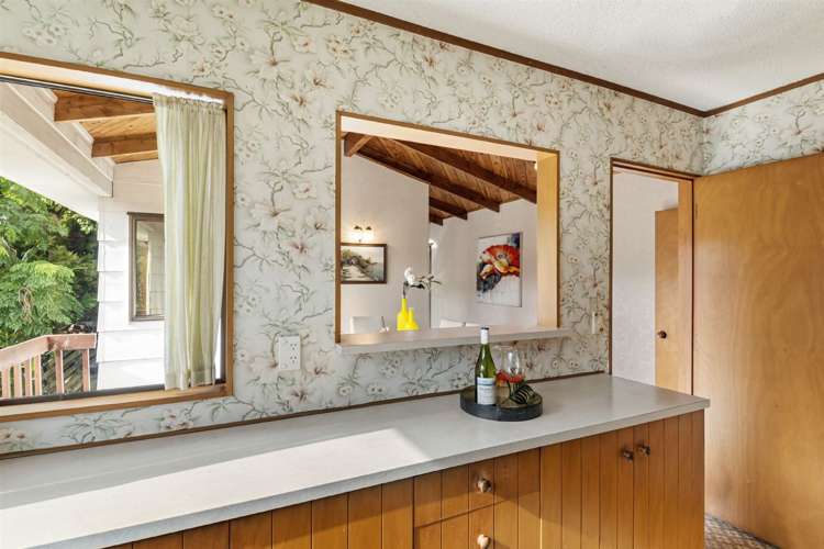 2/725 Beach Road Browns Bay_9