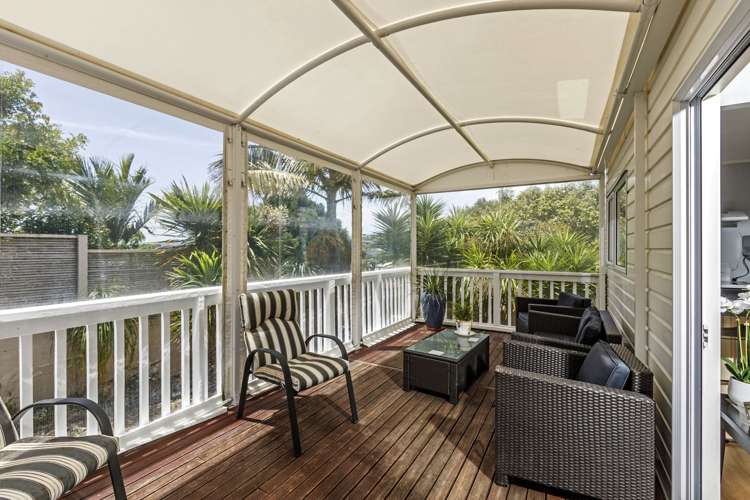 2/10 Chequers Avenue Glenfield_16